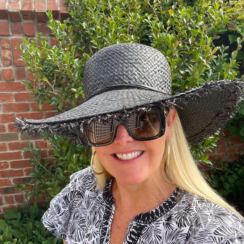 NEW Vineyard Vines Black Raffia Wide Brim Sun Hat